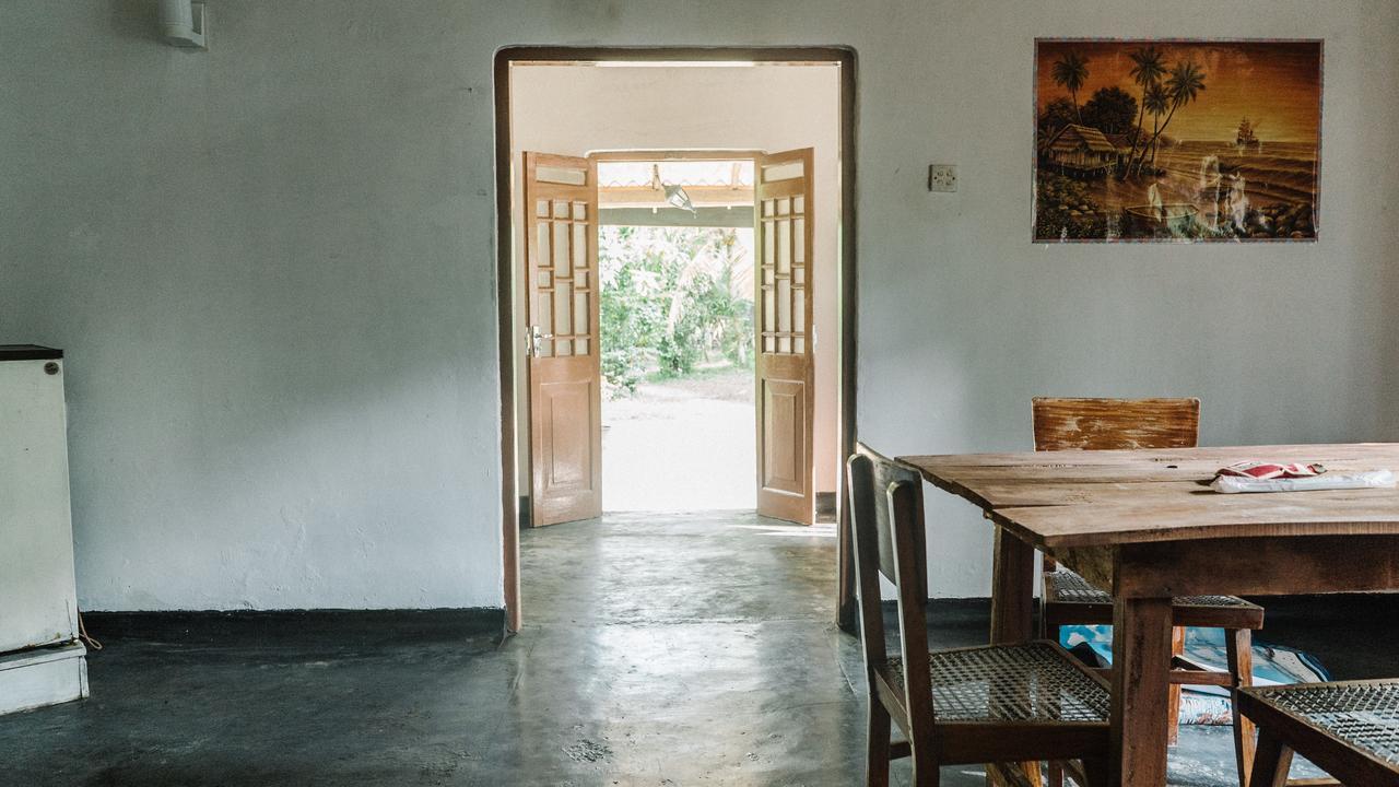 New Sam Tourist Inn Weligama Buitenkant foto
